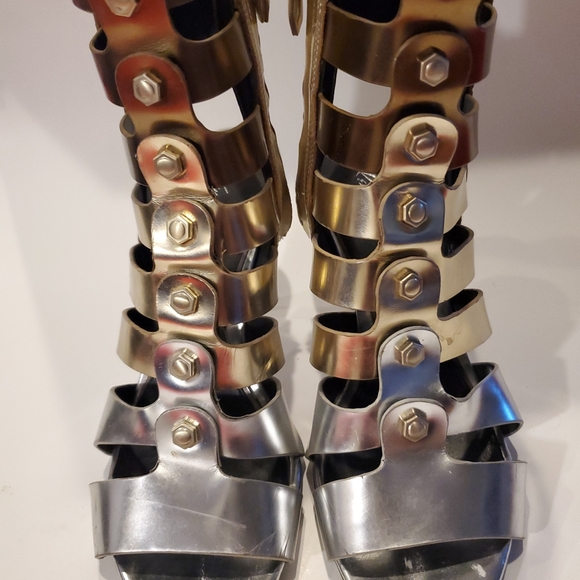 Kenneth Cole High Heels - Picture 4 of 8